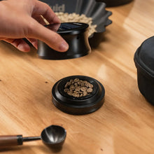 DiFluid CoffMeter W1 - Præcis og Bærbar Vandaktivitetsmåler til Kaffe - BloomVik